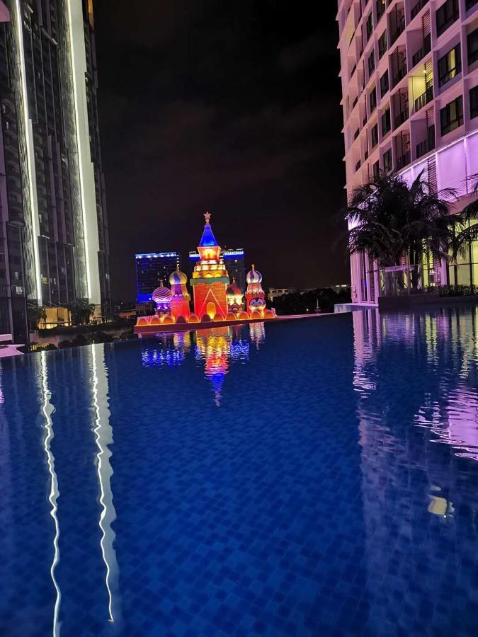 Lavender Suite # Shah Alam I-City Block B Homestay # 2R1B #Free Wifi & Parking 외부 사진
